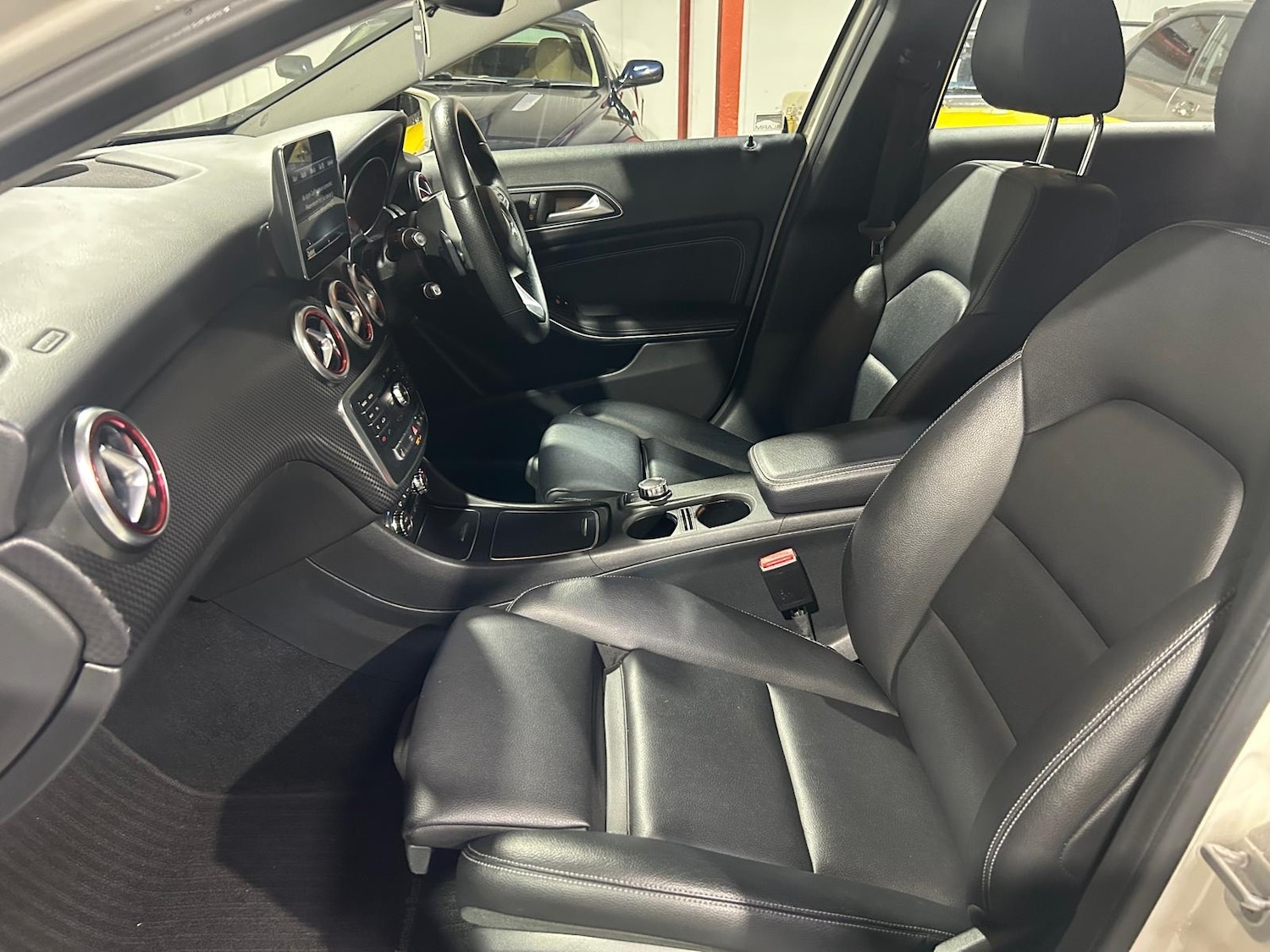 Used Mercedes-Benz A-Class 2017 for sale - 76384720: Photo 17