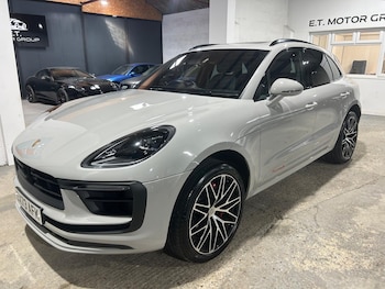 Used Porsche Macan 2023 for sale - 78242647: Photo