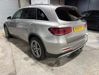 Used Mercedes-Benz GLC 2021 for sale - 77813262: Photo