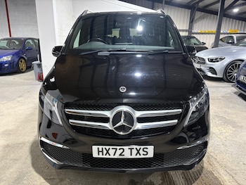 Used Mercedes-Benz V-Class 2022 for sale - 77813213: Photo