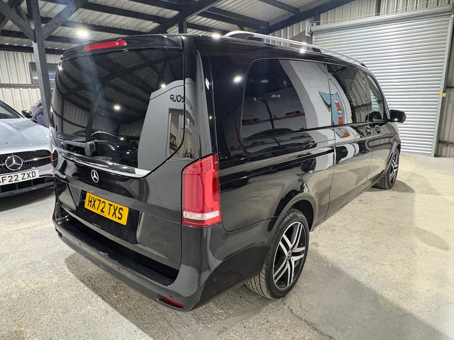 Used Mercedes-Benz V-Class 2022 for sale - 77813213: Photo 5