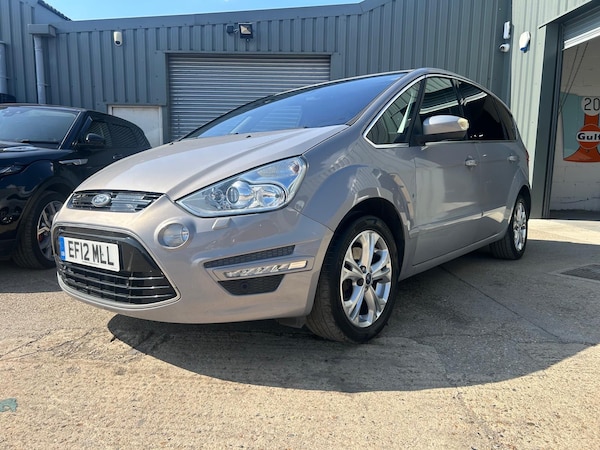Used Ford S-Max 2012 for sale - 76157460: Photo 11