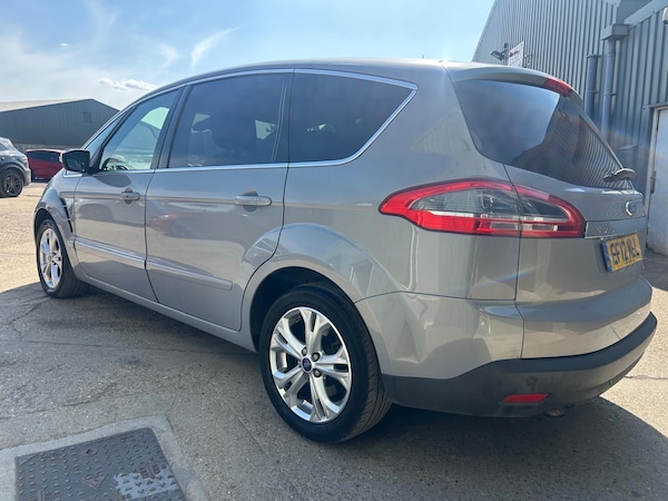Used Ford S-Max 2012 for sale - 76157460: Photo 2