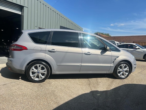 Used Ford S-Max 2012 for sale - 76157460: Photo 5