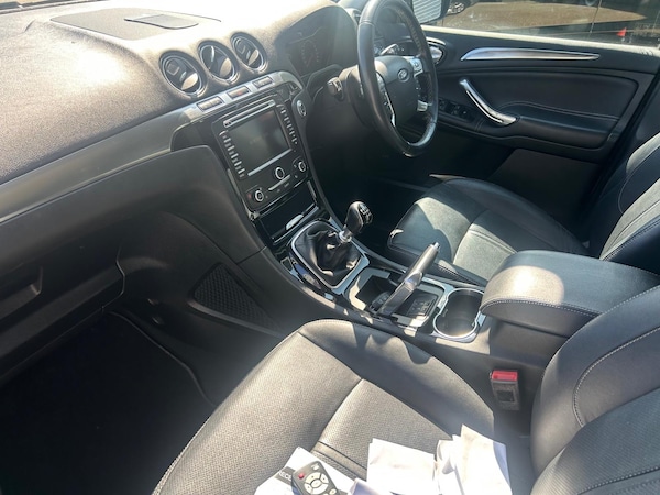 Used Ford S-Max 2012 for sale - 76157460: Photo 6