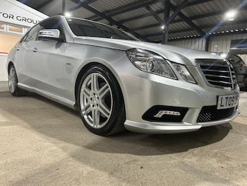 Used Mercedes-Benz E Class 2009 for sale - 79648245: Photo