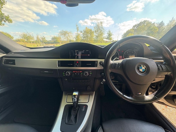 Used BMW 3 Series 2010 for sale - 76156623: Photo 11