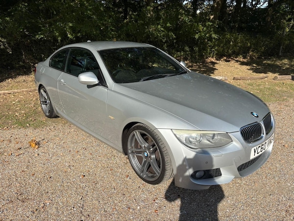 Used BMW 3 Series 2010 for sale - 76156623: Photo 1