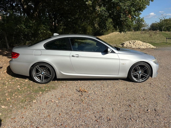 Used BMW 3 Series 2010 for sale - 76156623: Photo 8