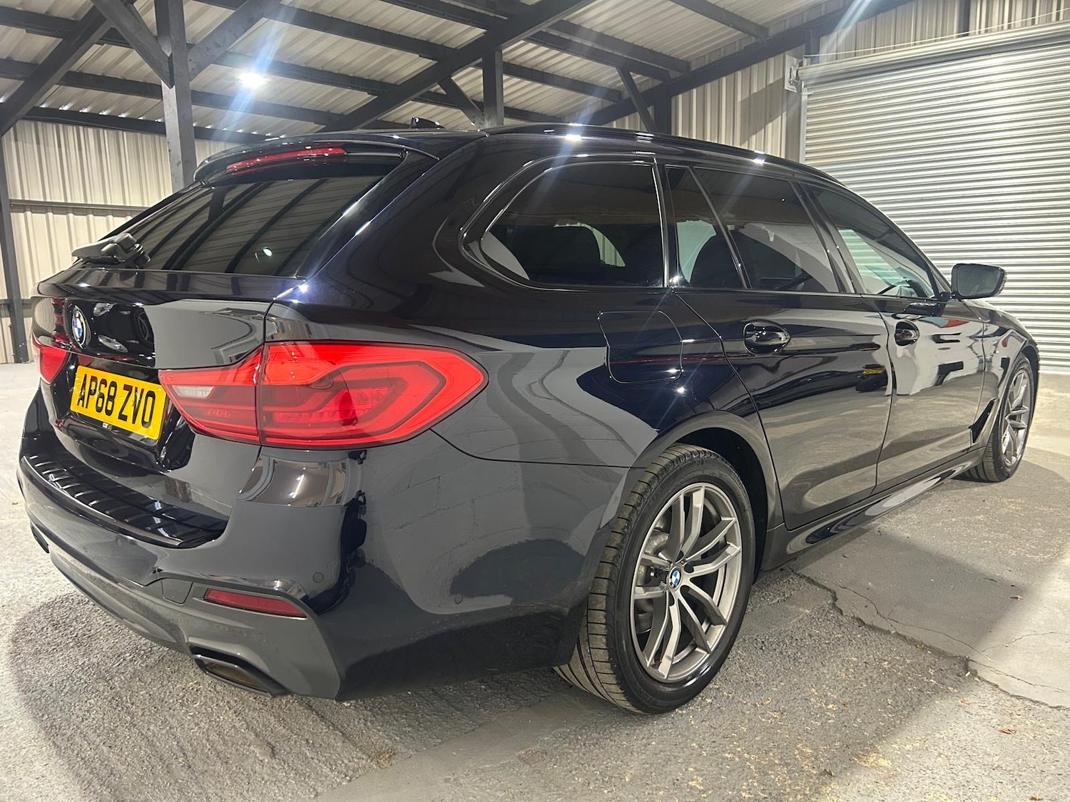 Used BMW 5 Series 2019 for sale - 76382436: Photo 17