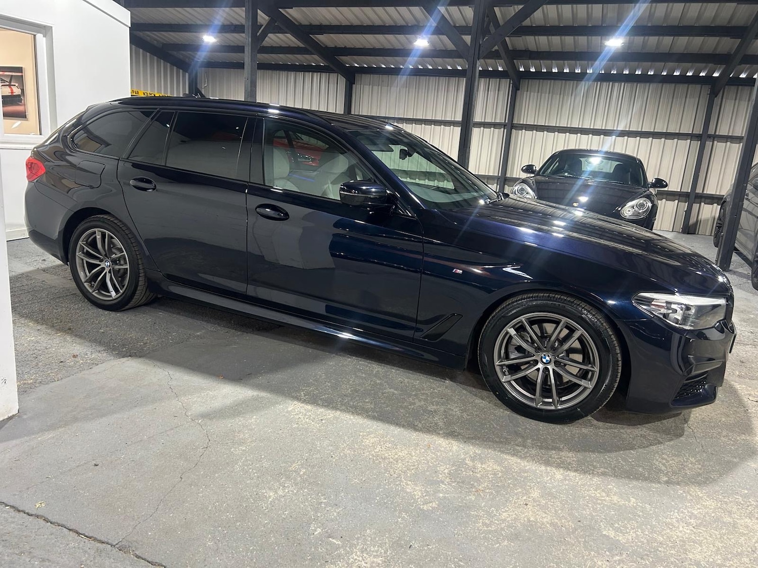 Used BMW 5 Series 2019 for sale - 76382436: Photo 18