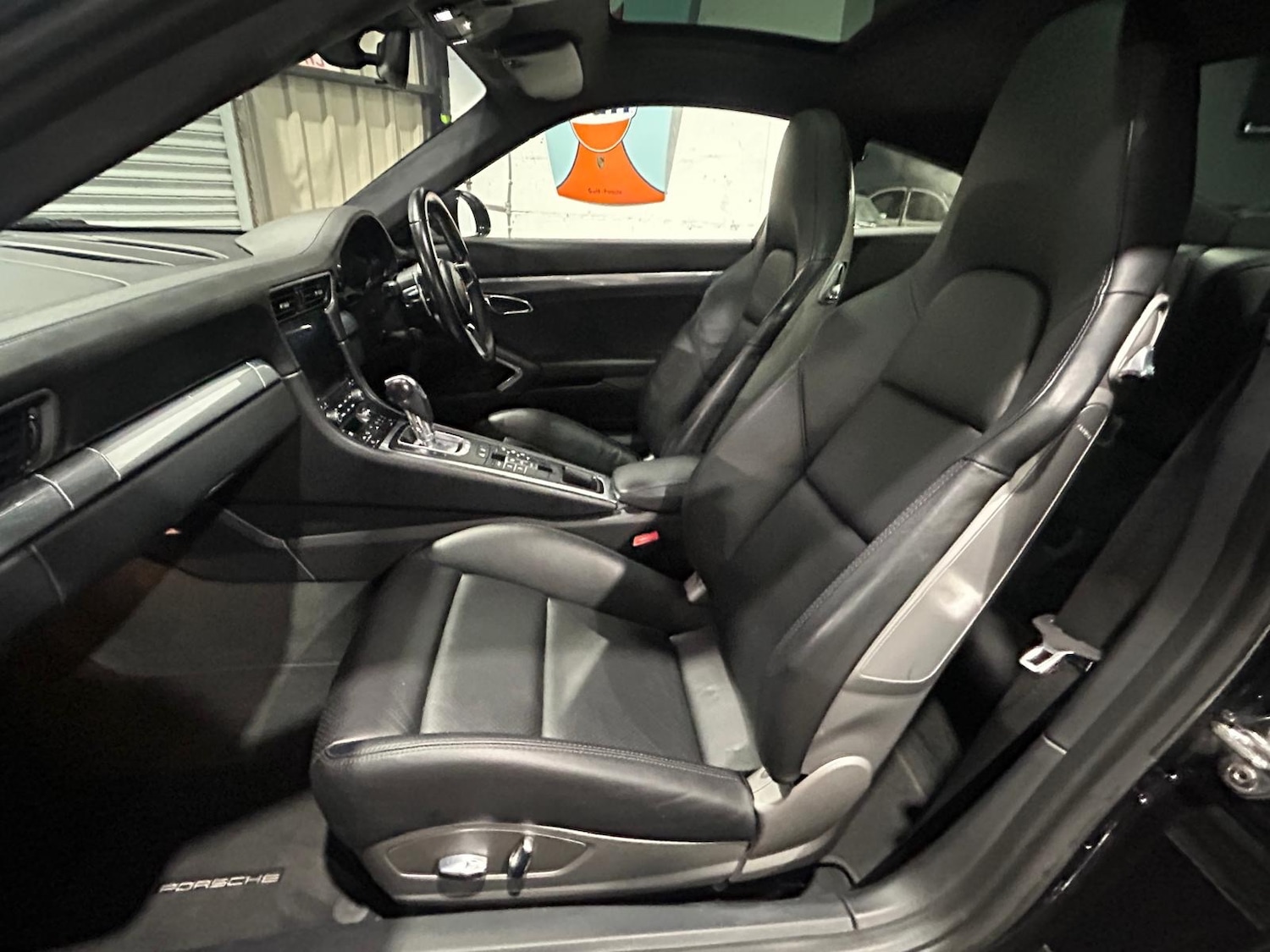 Used Porsche 911 2017 for sale - 77213231: Photo 34