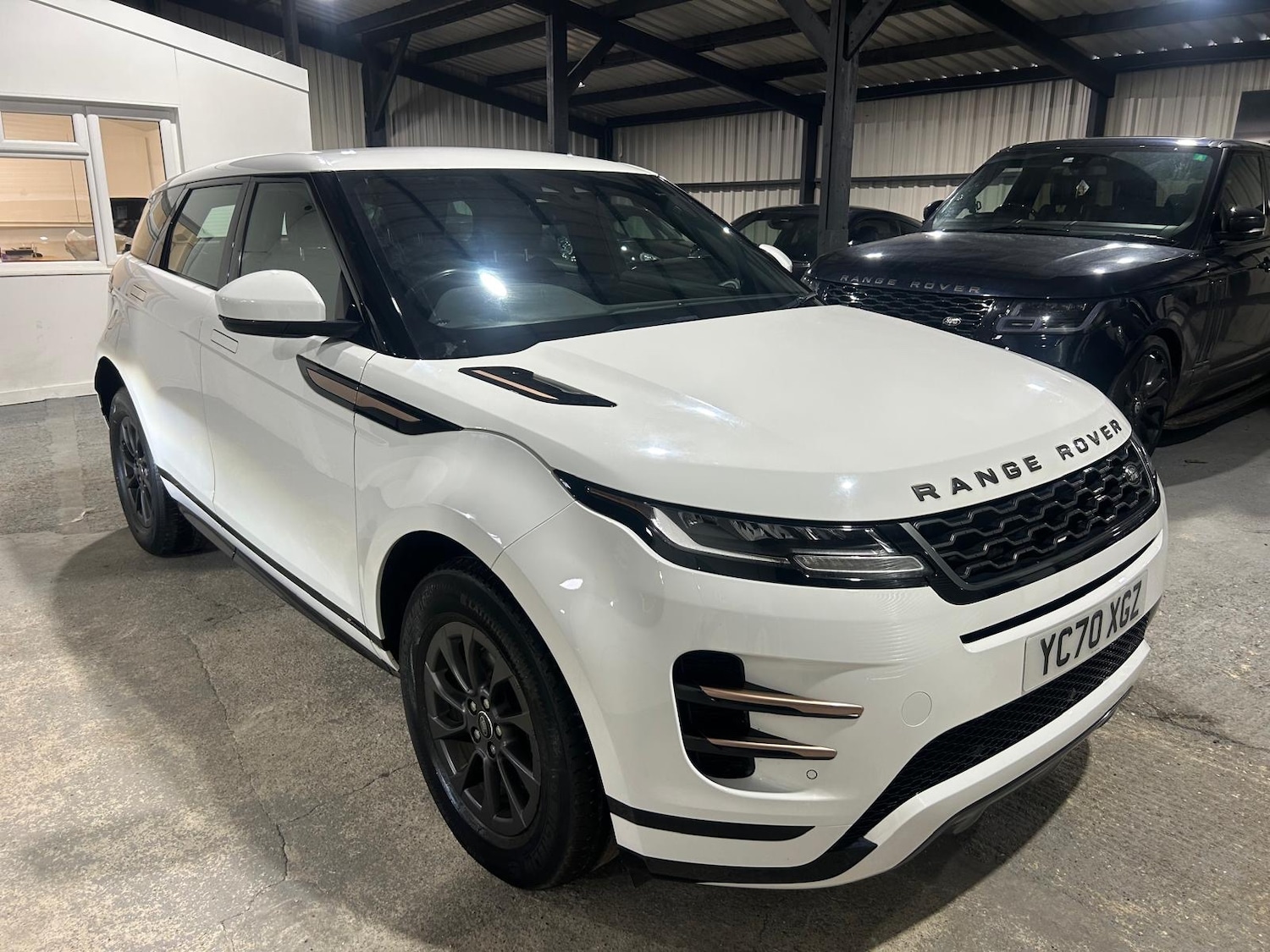 Used Land Rover Range Rover Evoque 2020 for sale - 76685309: Photo 2