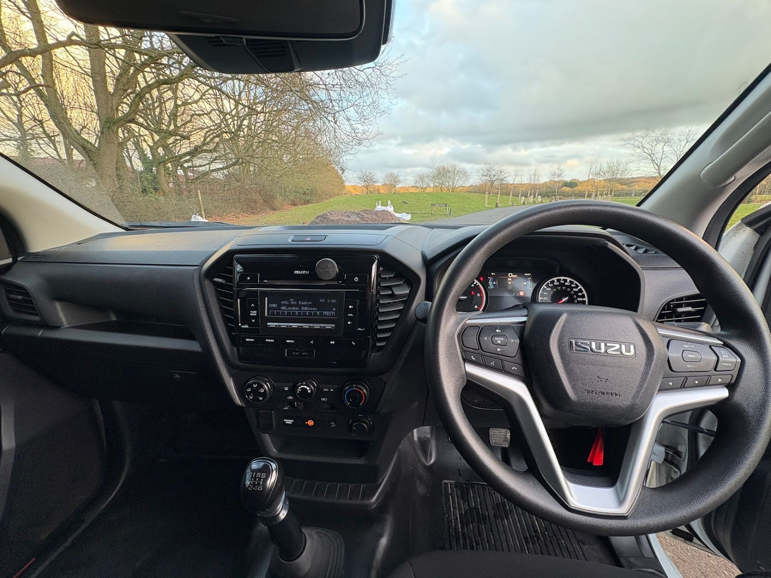 Used Isuzu D-Max 2021 for sale - 77240230: Photo 11