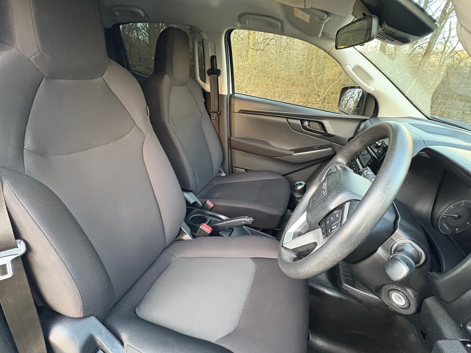 Used Isuzu D-Max 2021 for sale - 77240230: Photo 13