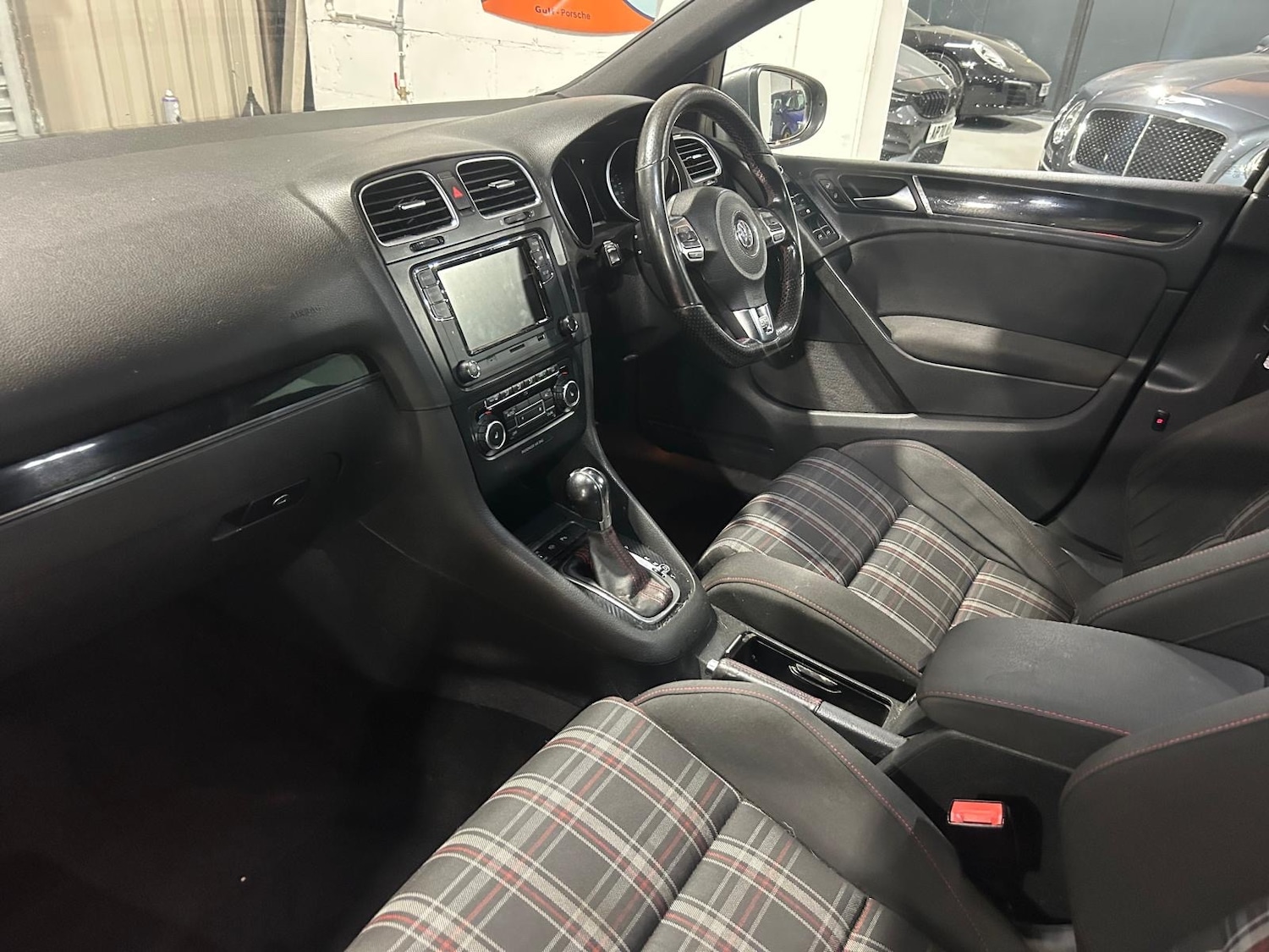 Used Volkswagen Golf 2009 for sale - 77997775: Photo 12