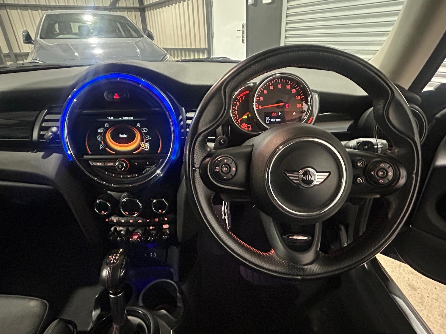 Used MINI Hatch 2018 for sale - 77846732: Photo 11