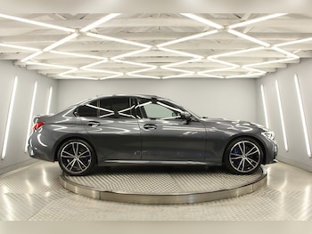 Used BMW 3 Series 2021 for sale - 75616593: Photo