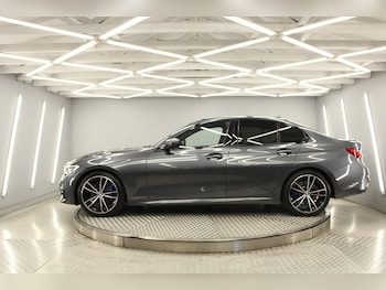 Used BMW 3 Series 2021 for sale - 75616593: Photo