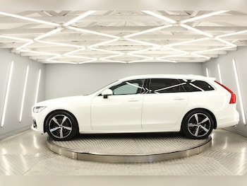 Used Volvo V90 2019 for sale - 75283682: Photo