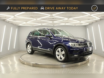 Volkswagen - Tiguan