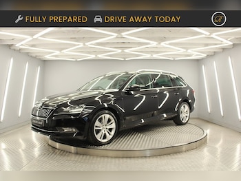 Used Skoda Superb 2017 for sale - 75873912: Photo