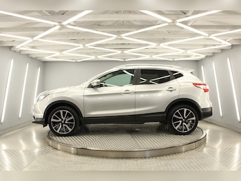 Used Nissan Qashqai 2017 for sale - 75873935: Photo