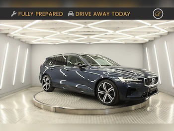 Used Volvo V60 2020 for sale - 75556818: Photo