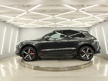 Used Porsche Macan 2022 for sale - 75873926: Photo