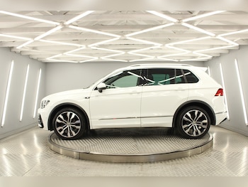 Used Volkswagen Tiguan 2020 for sale - 75873925: Photo
