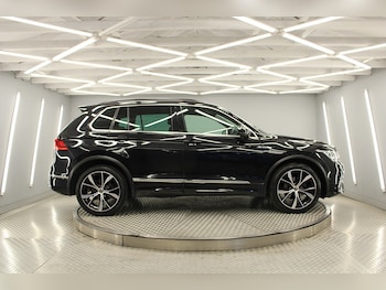 Used Volkswagen Tiguan 2021 for sale - 75370821: Photo