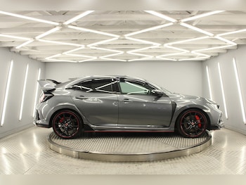 Used Honda Civic 2018 for sale - 75873874: Photo