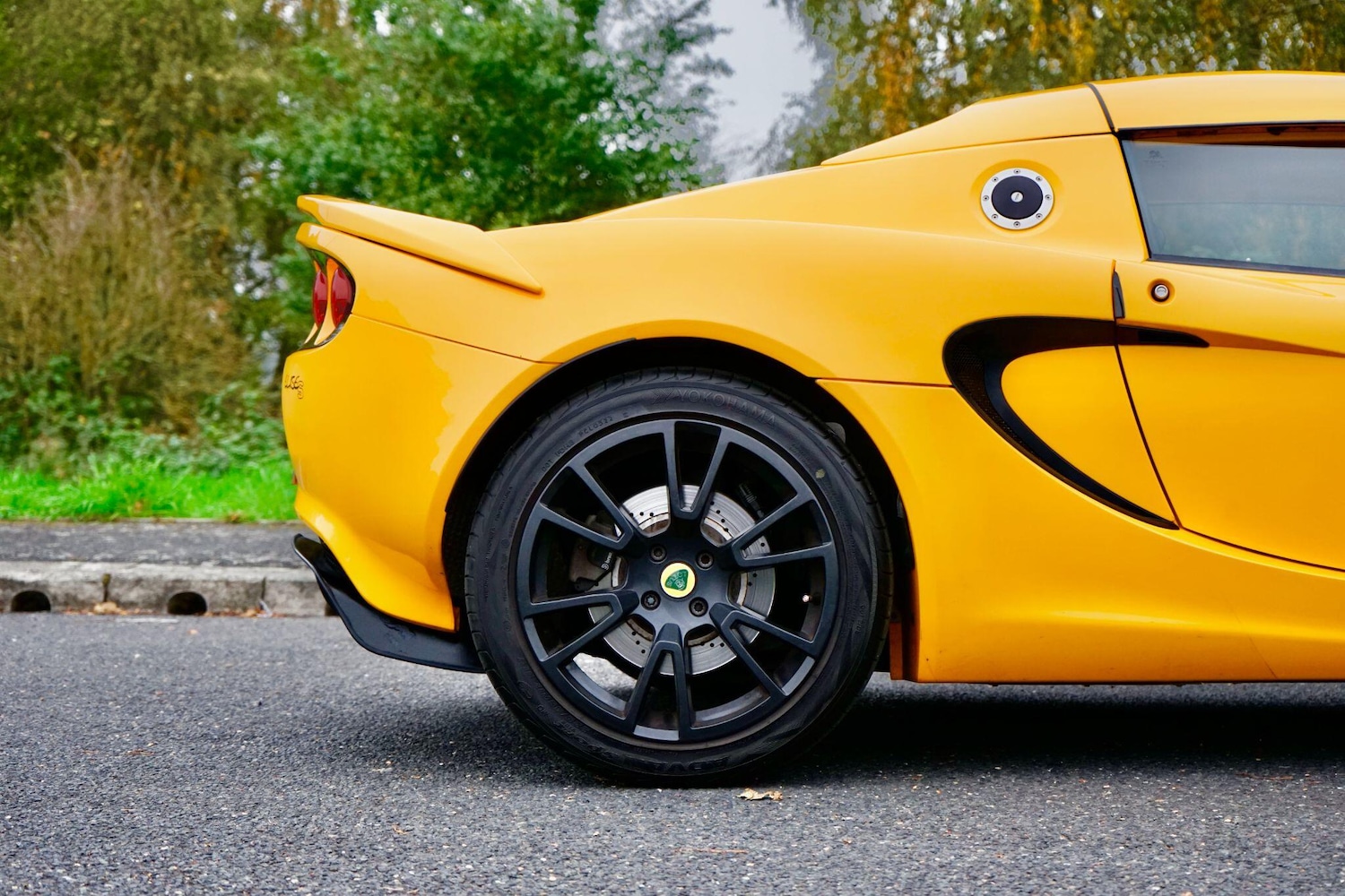 Used Lotus Elise 2014 for sale - 76349424: Photo 20