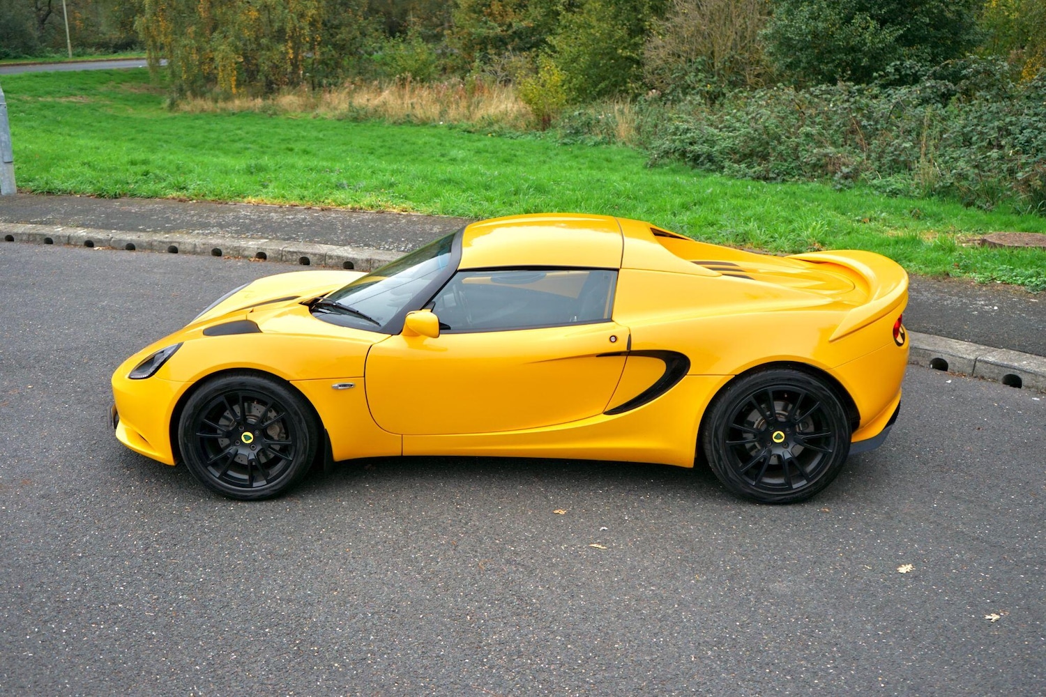 Used Lotus Elise 2014 for sale - 76349424: Photo 36