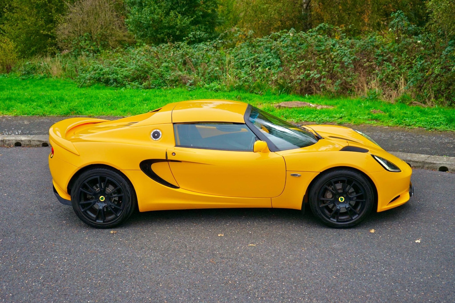 Used Lotus Elise 2014 for sale - 76349424: Photo 40