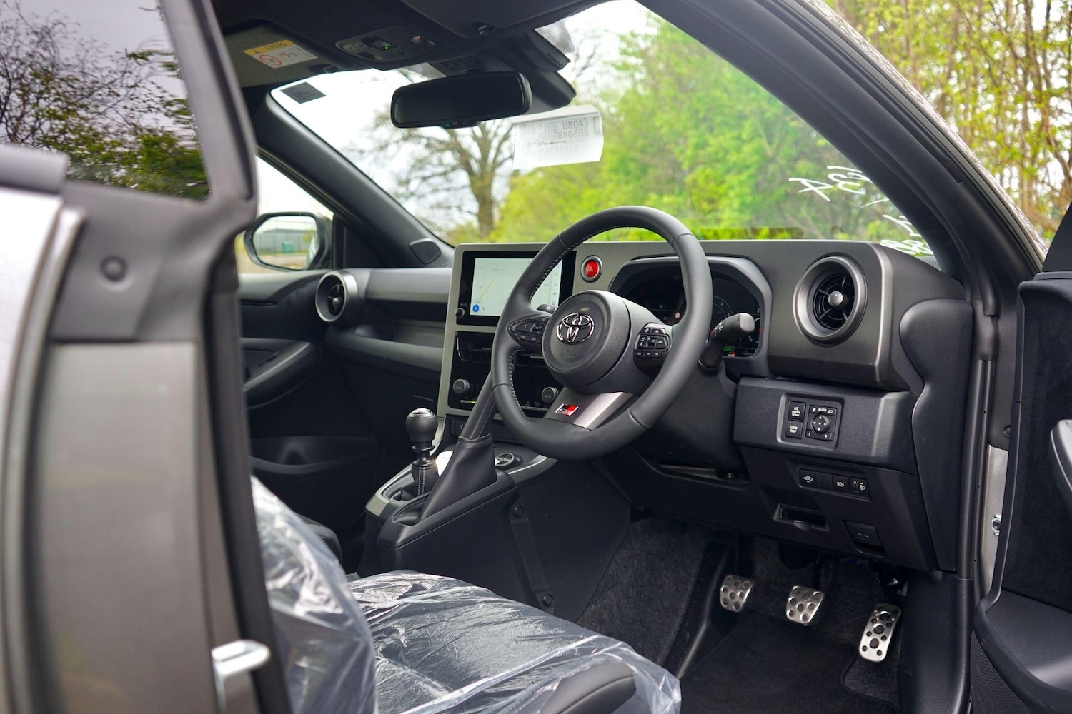 Used Toyota Yaris for sale - 78116449: Photo 4