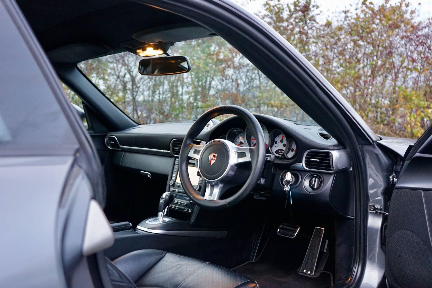 Used Porsche 911 2011 for sale - 76592134: Photo 41