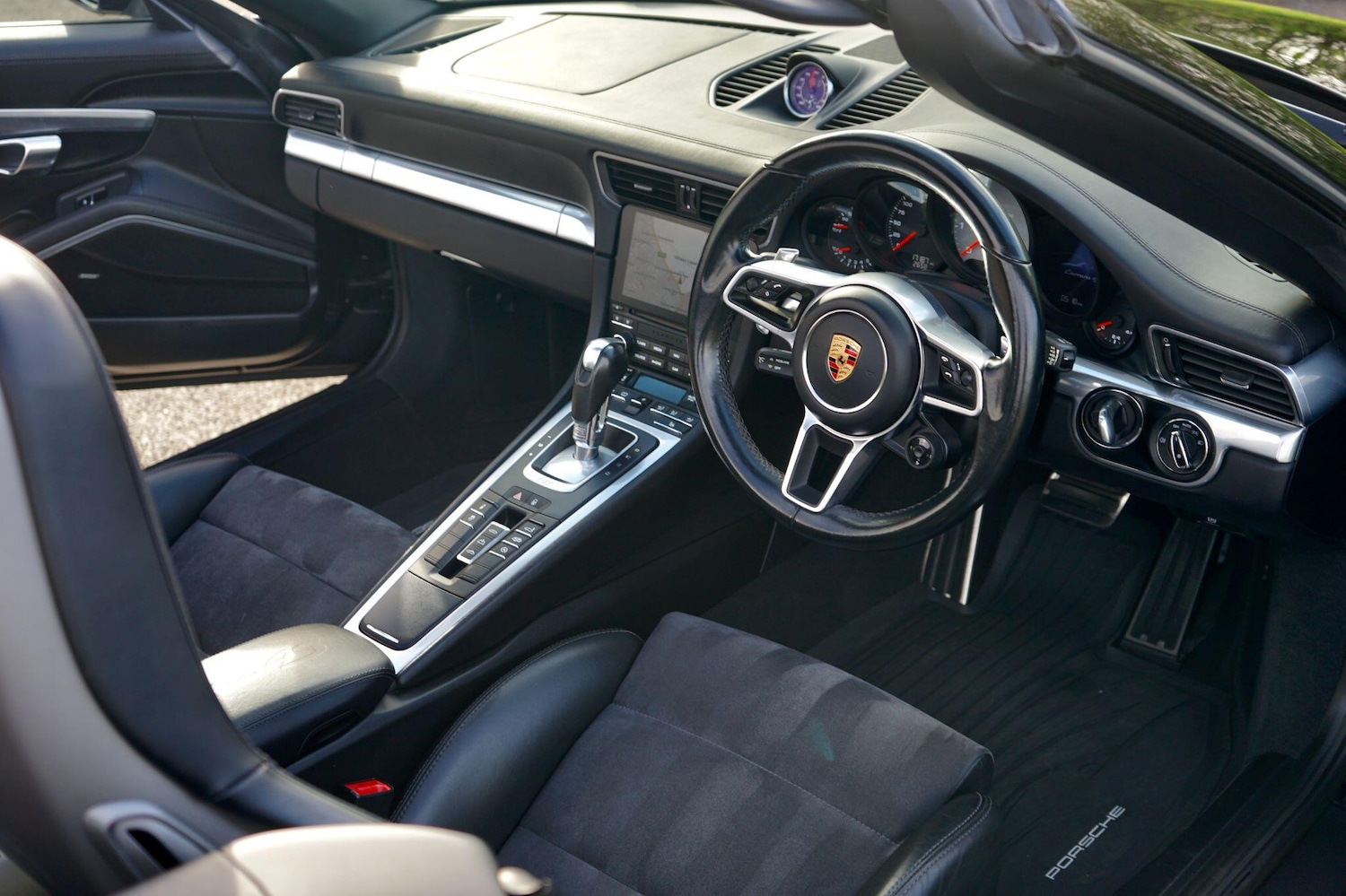 Used Porsche 911 2016 for sale - 78115270: Photo 4