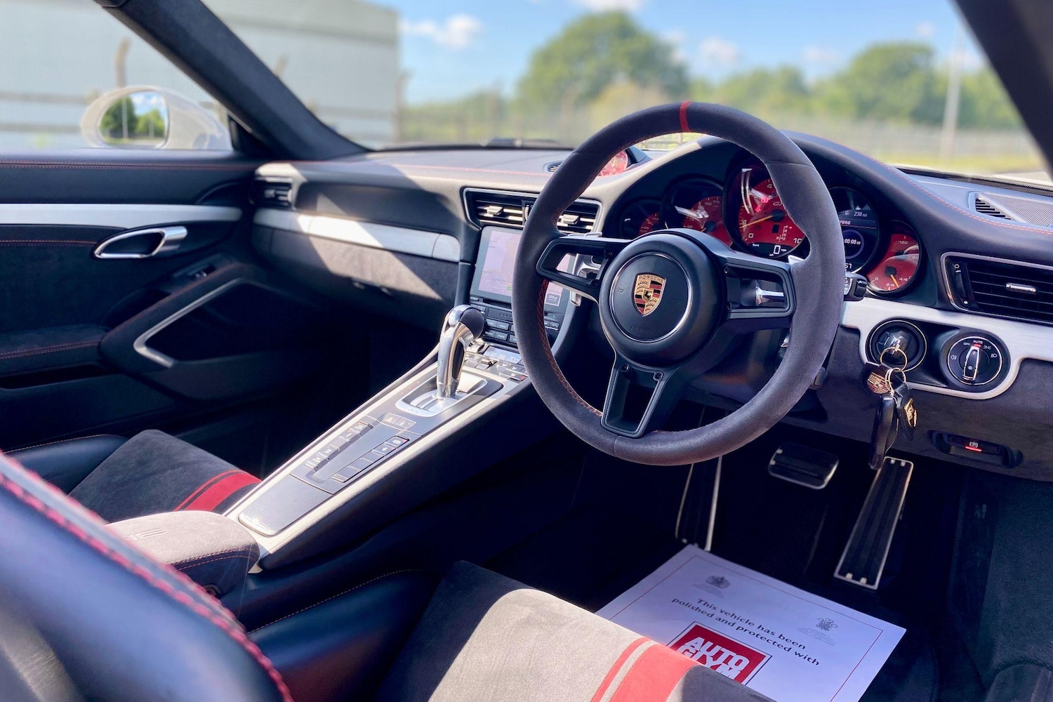 Used Porsche 911 2018 for sale - 78170444: Photo 2