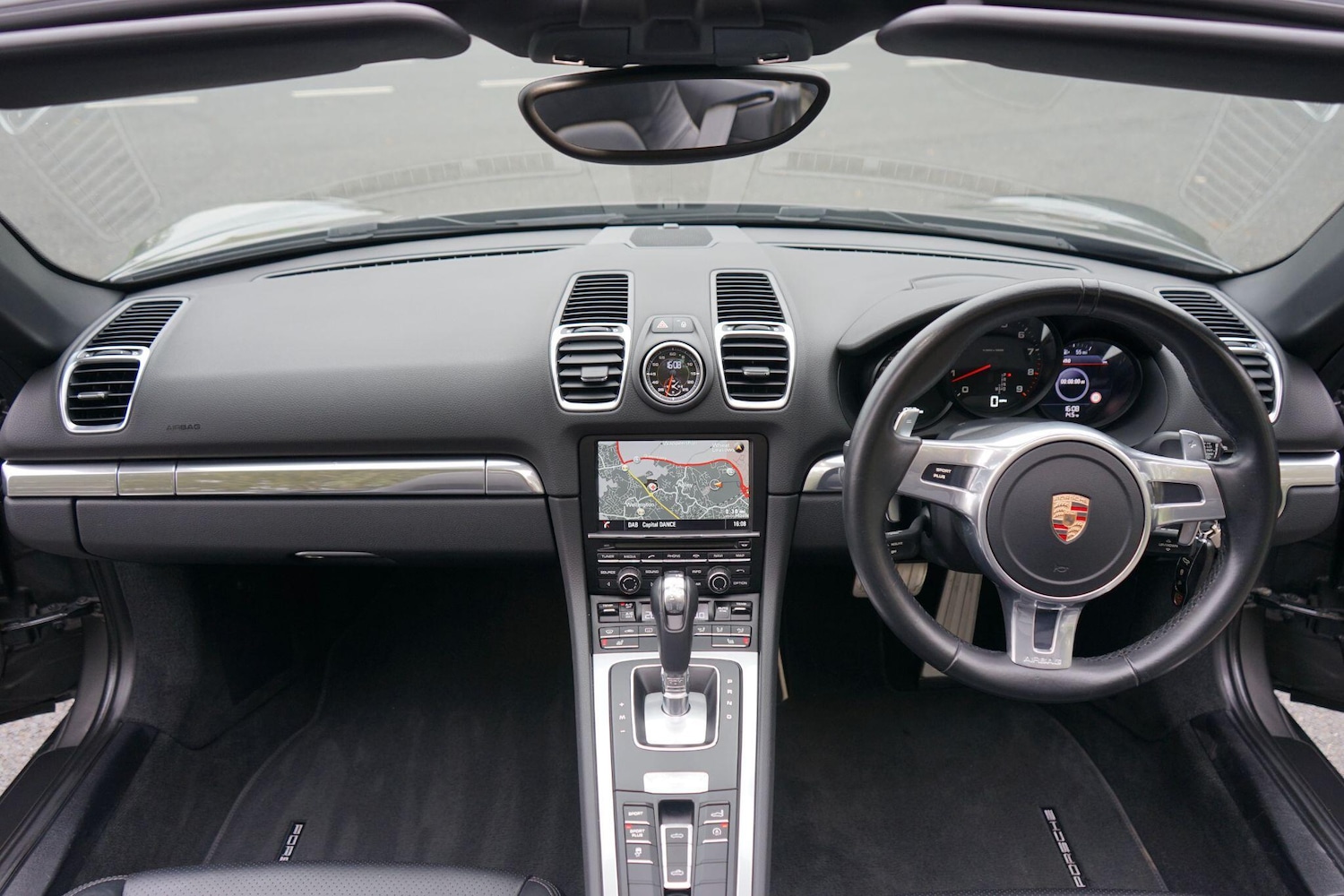 Used Porsche Boxster 2014 for sale - 76326379: Photo 2