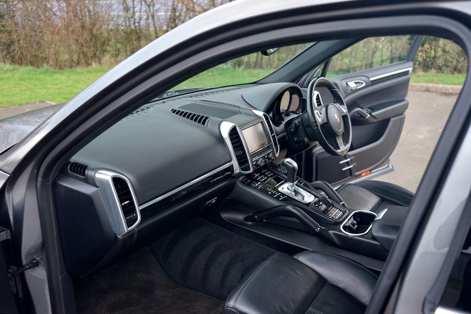 Used Porsche Cayenne 2013 for sale - 77799140: Photo 31