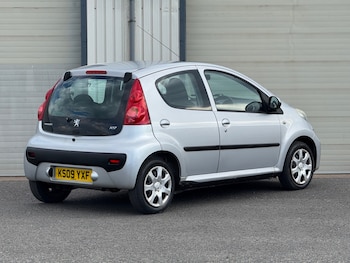 Used Peugeot 107 2009 for sale - 77744412: Photo