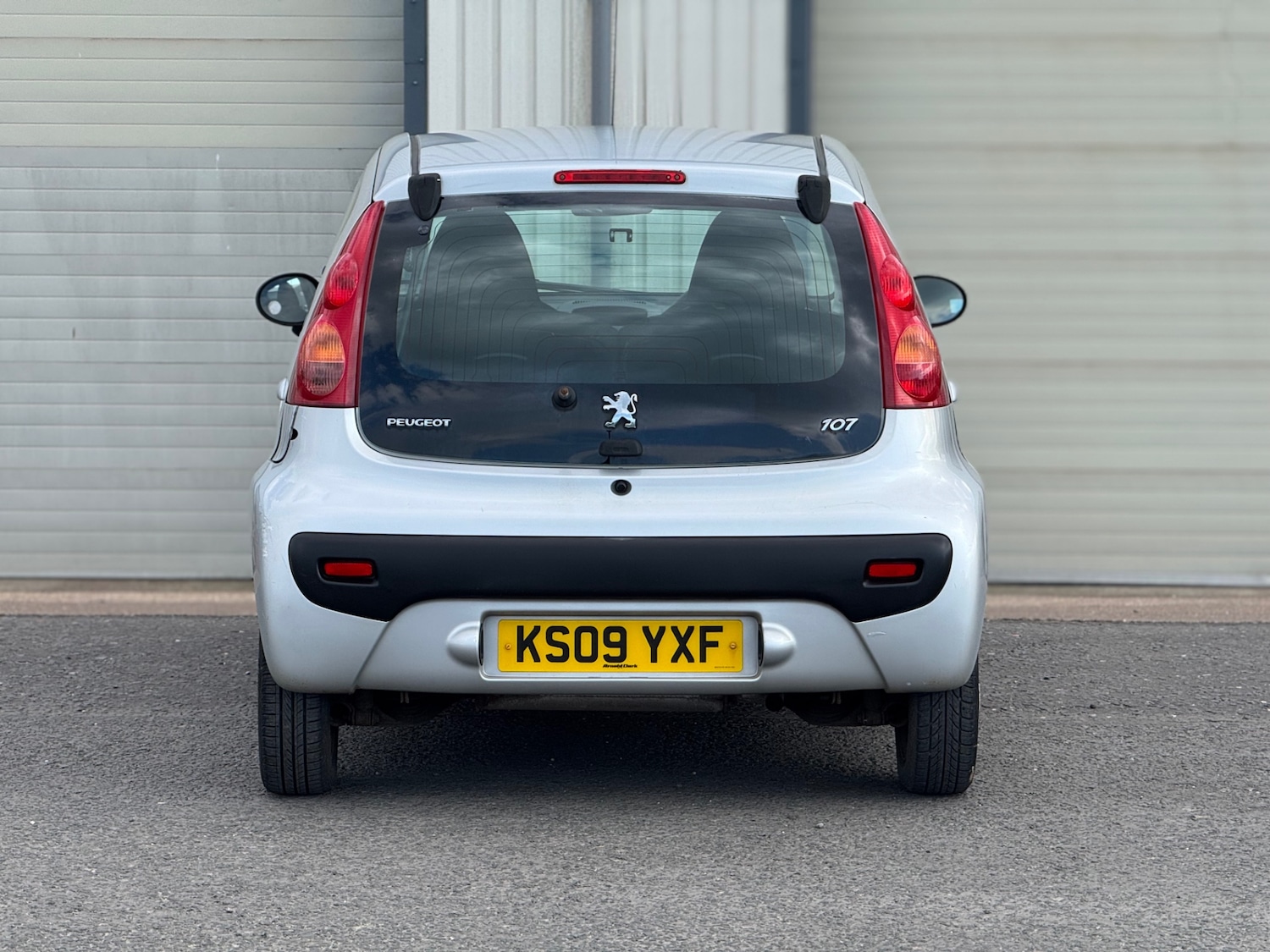 Used Peugeot 107 2009 for sale - 77744412: Photo 4
