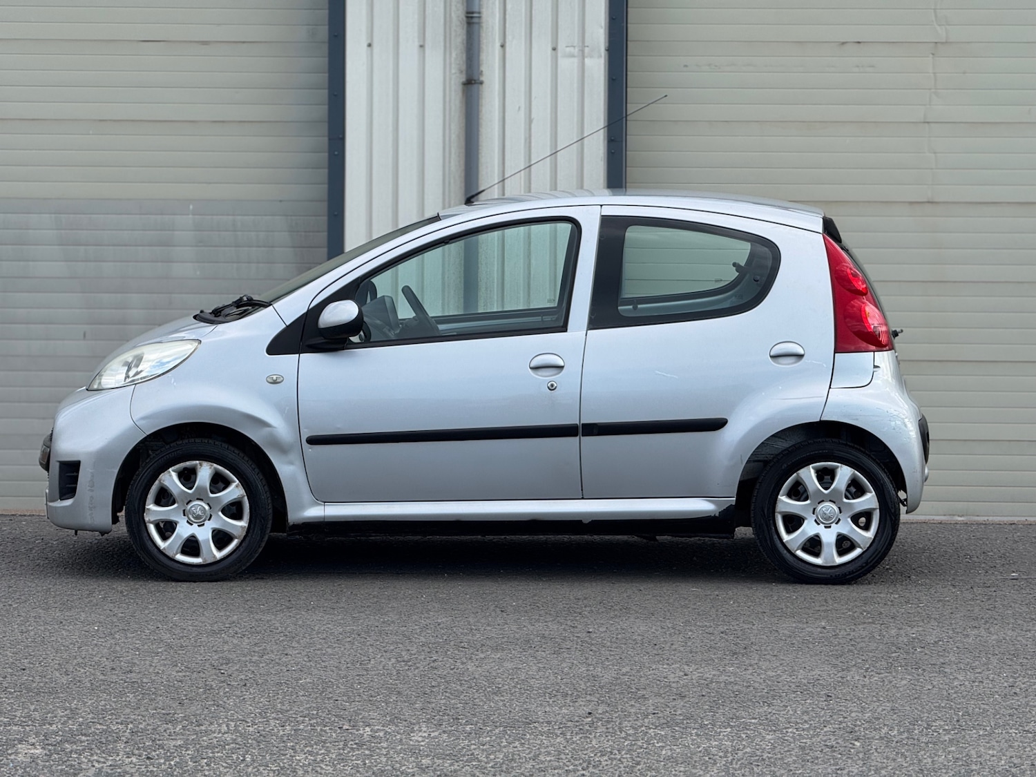 Used Peugeot 107 2009 for sale - 77744412: Photo 6