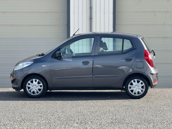 Used Hyundai i10 2011 for sale - 76209519: Photo 2