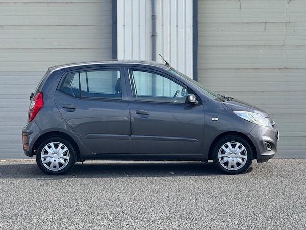 Used Hyundai i10 2011 for sale - 76209519: Photo 6