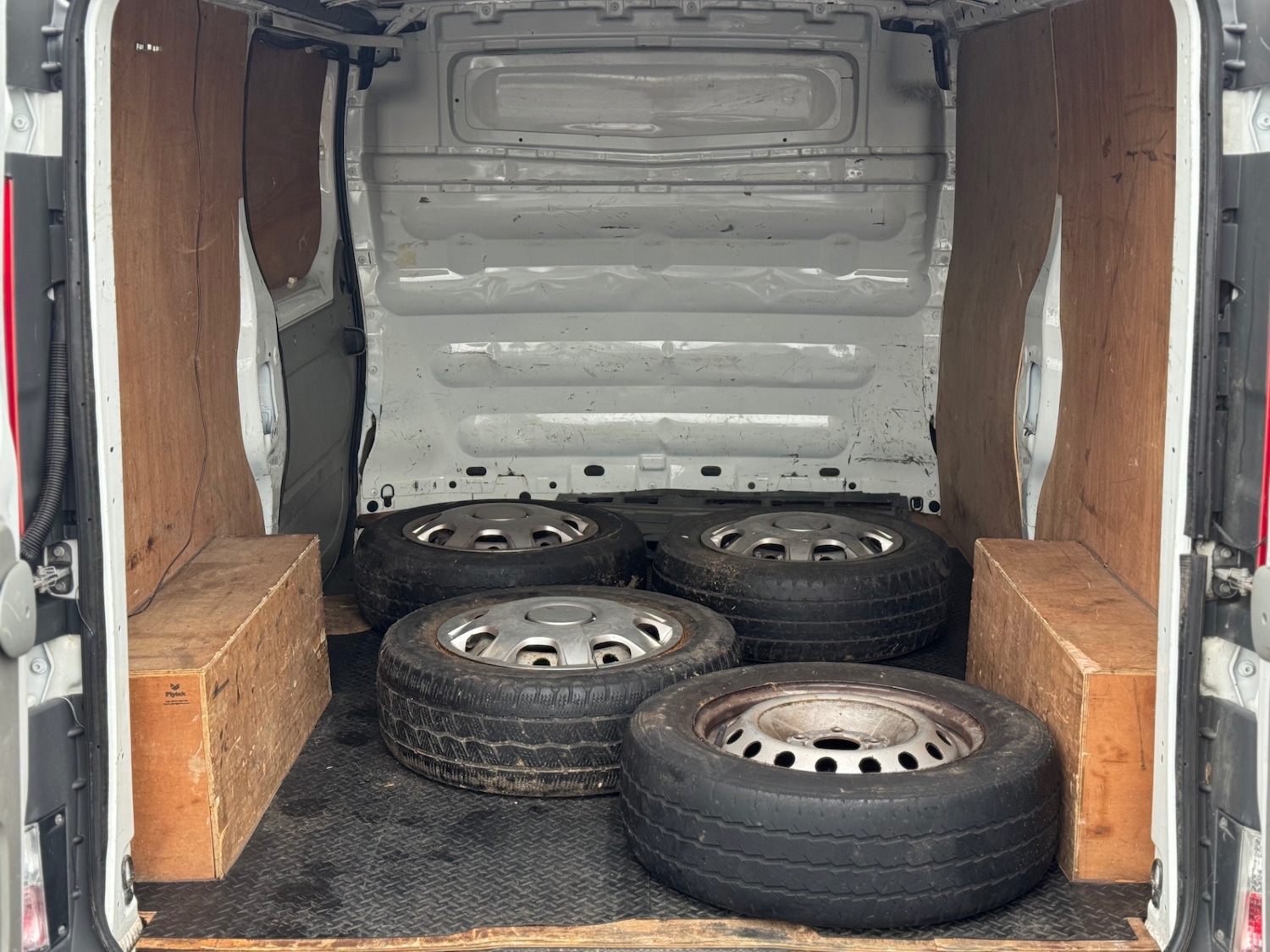 Used Vauxhall Vivaro 2014 for sale - 76709205: Photo 17