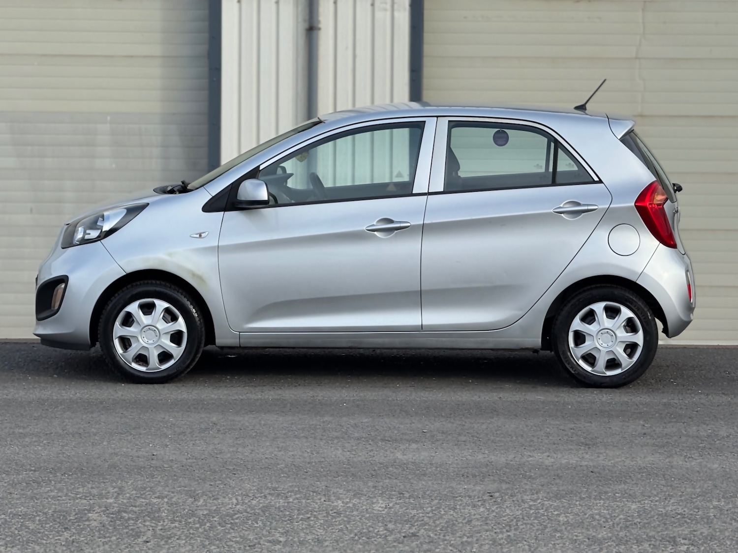 Used Kia Picanto 2012 for sale - 77679411: Photo 2