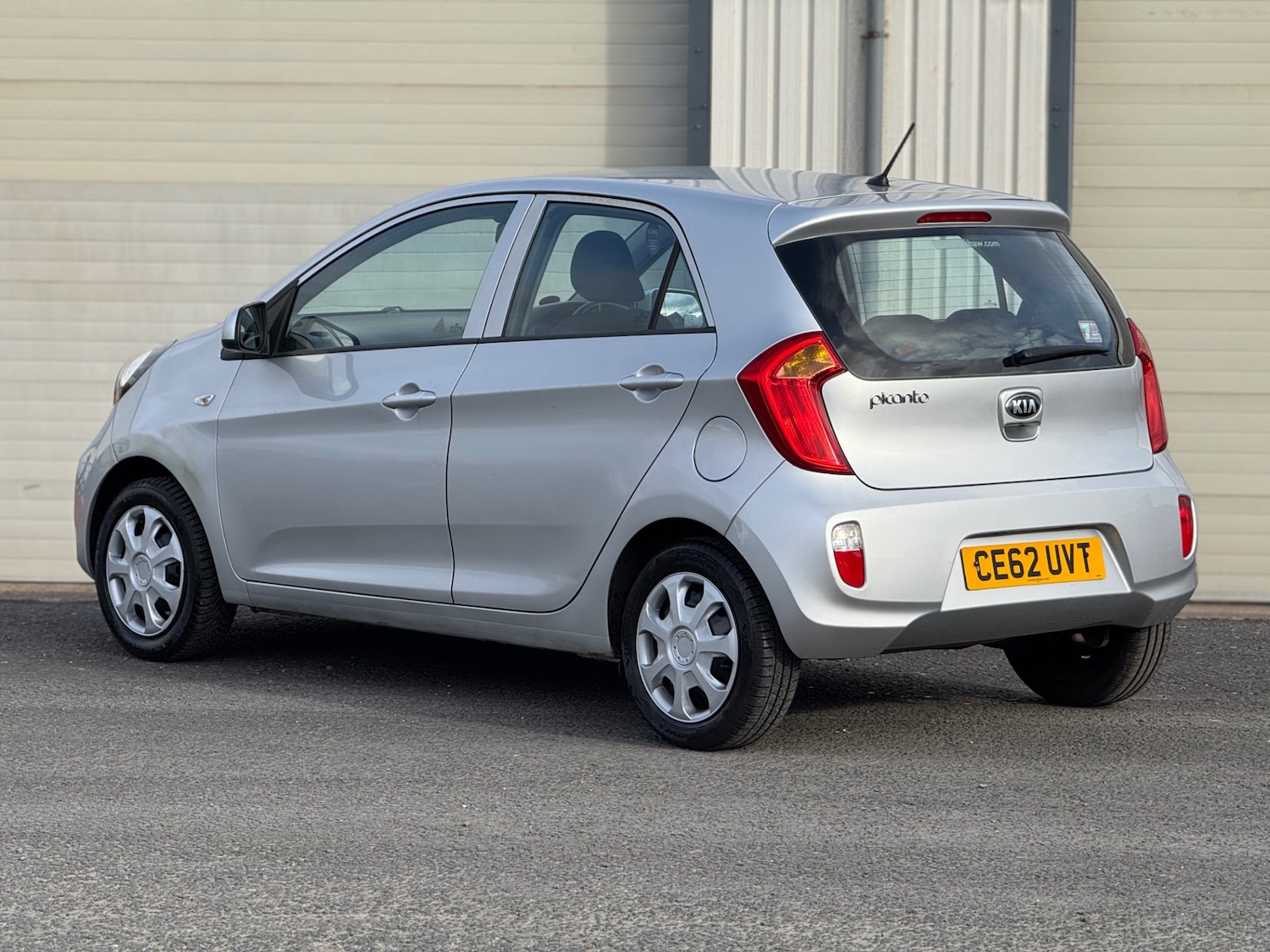 Used Kia Picanto 2012 for sale - 77679411: Photo 3