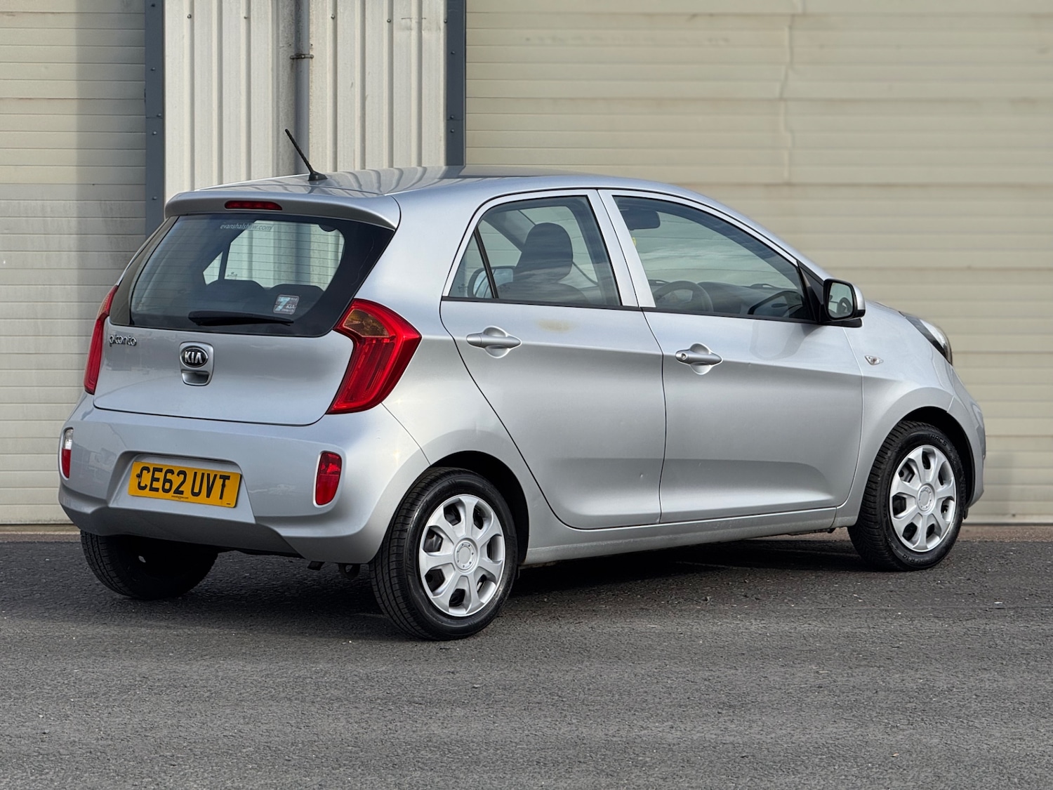 Used Kia Picanto 2012 for sale - 77679411: Photo 5